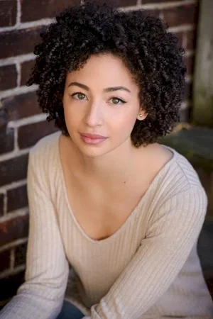  Daniela Sandiford photo