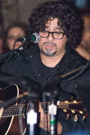  Dan Navarro photo