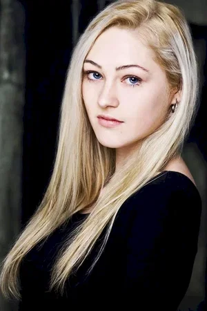 Olivia Scriven photo