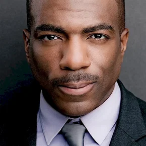 Photo star :  Gilbert Glenn Brown