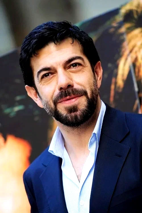 Pierfrancesco Favino