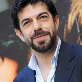 Photo star : Pierfrancesco Favino