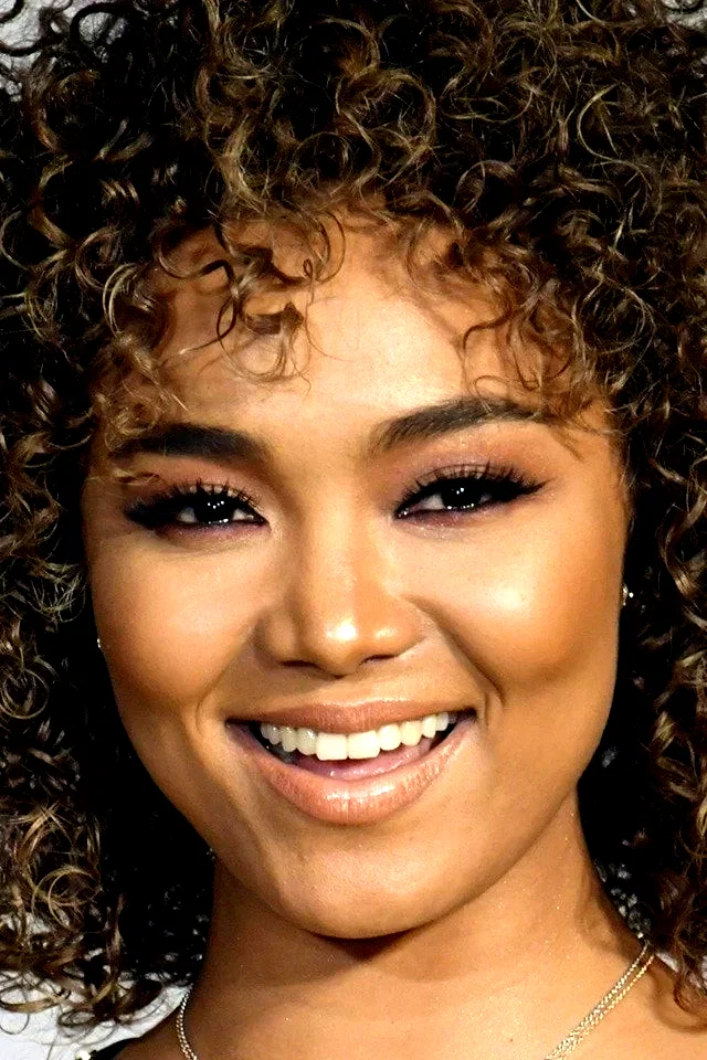  Crystal Kay