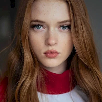  Larsen Thompson