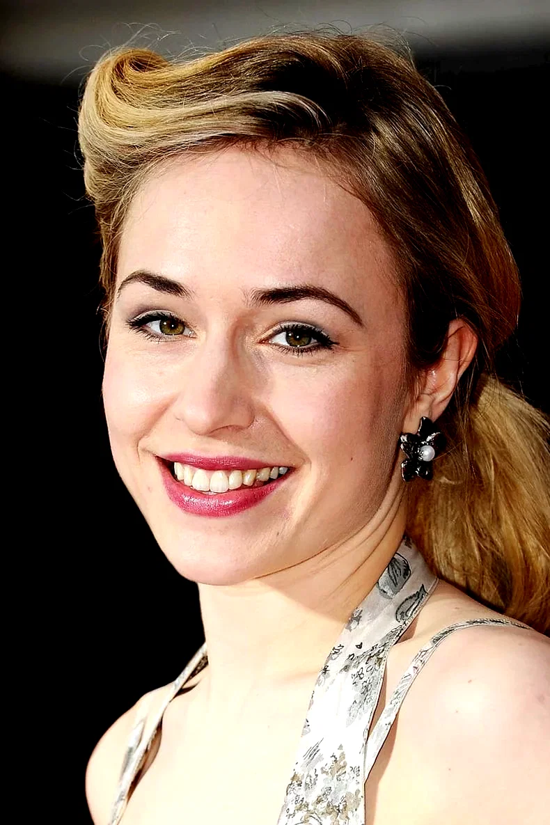  Sarah Goldberg