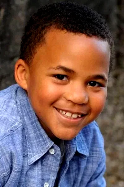  Maceo Smedley
