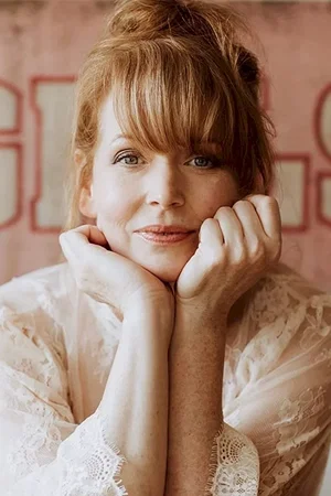 Chelah Horsdal photo