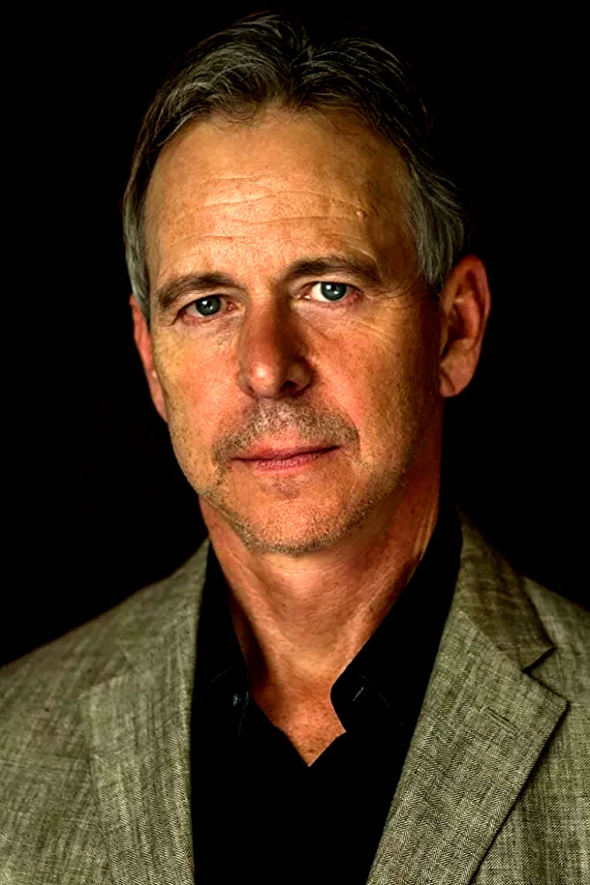 Robert C Treveiler