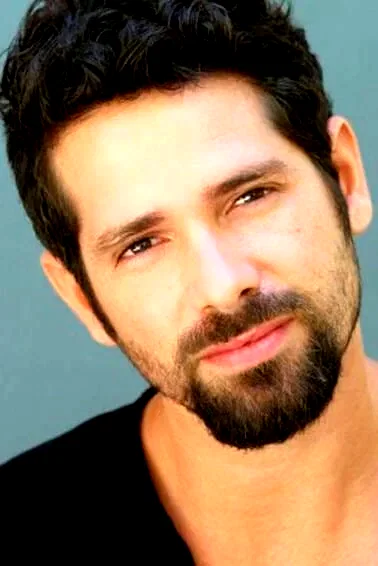  Harlys Becerra