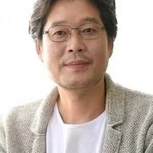  Yoo Jae-myung