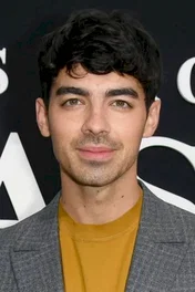 Joe  Jonas