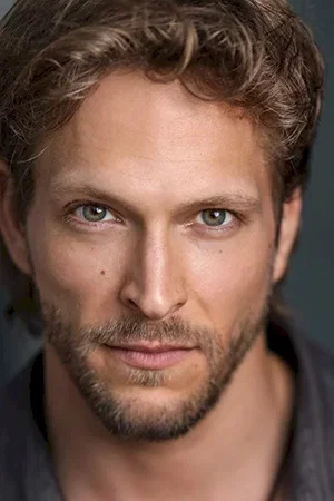 Jon Cor  photo