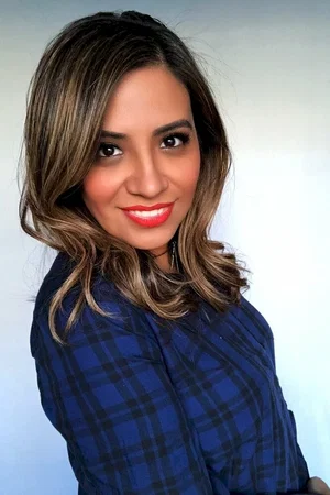  Cristela Alonzo photo