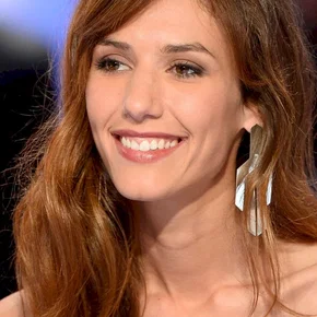 Photo star :  Doria Tillier