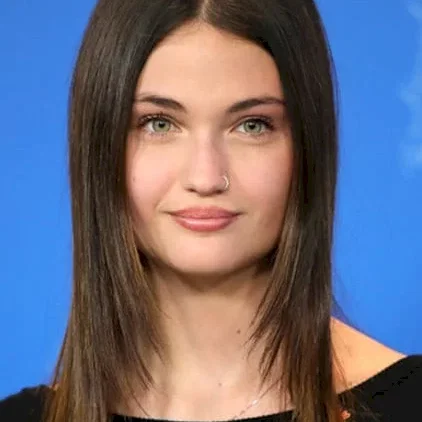  Viviana Aprea