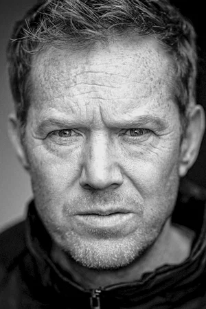  Kris Hitchen photo