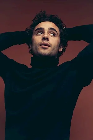  Toby Sebastian photo