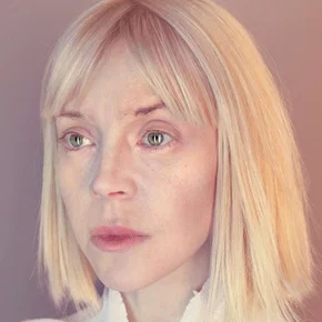 Photo star : Antonia Campbell-Hughes