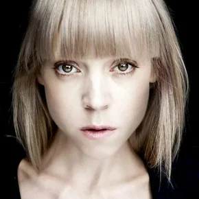 Photo star : Antonia Campbell-Hughes