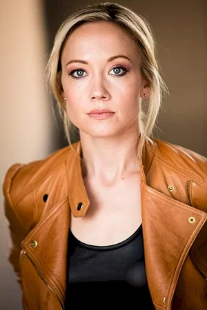  Amanda Maddox
