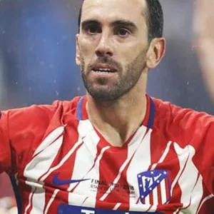 Diego Godín