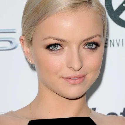  Francesca Eastwood