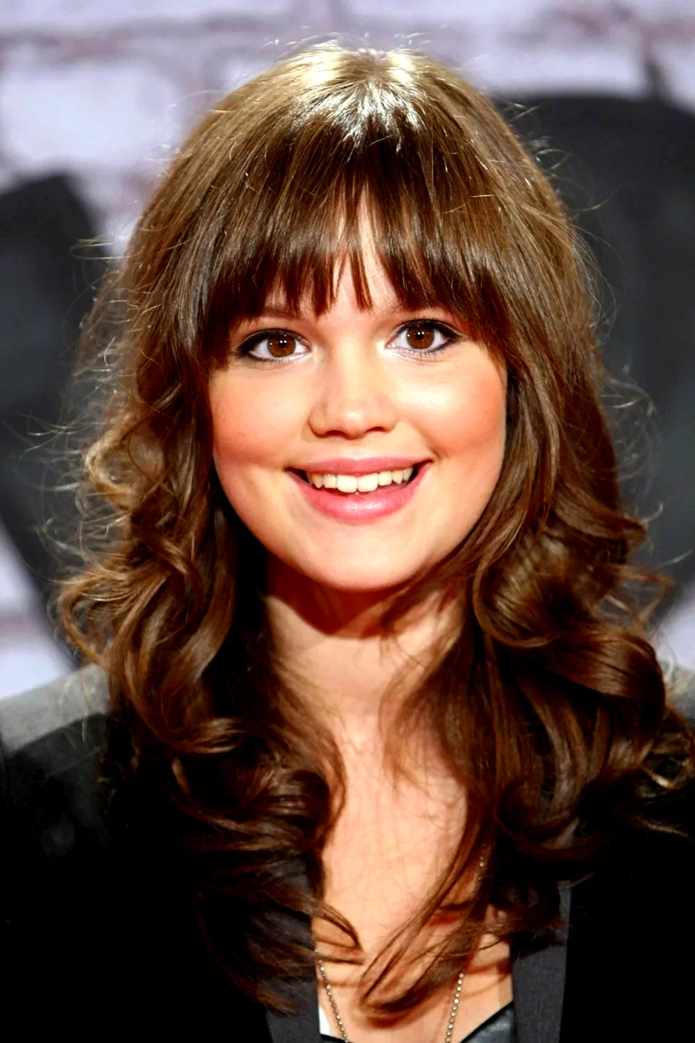 Emilia Schüle