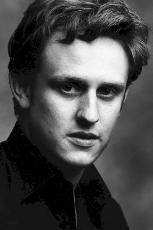  Richard Goulding photo