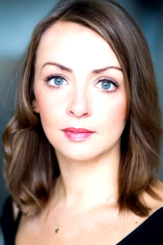  Lisa McGrillis