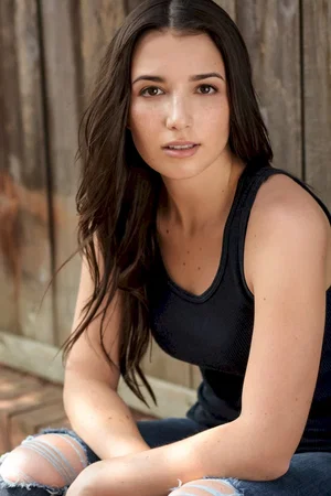  Olivia Steele-Falconer photo