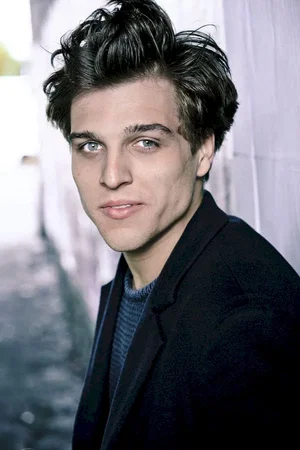  Jonas Dassler photo