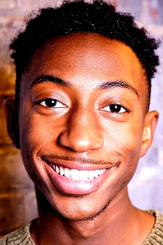  Dante Crichlow
