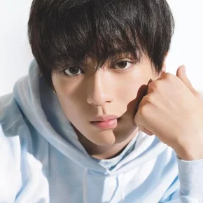 Photo star :  Mackenyu Arata