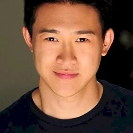  Cardi Wong