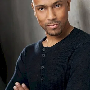 Photo star :  Ramon Terrell