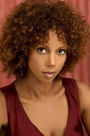 Holly Robinson Peete photo