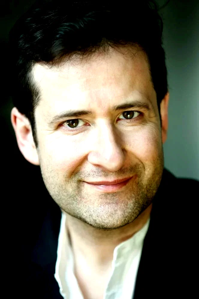 Héctor Cabello Reyes