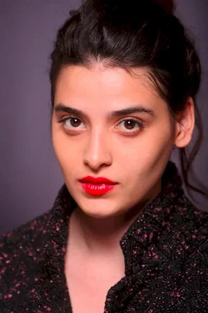  Manal Issa photo