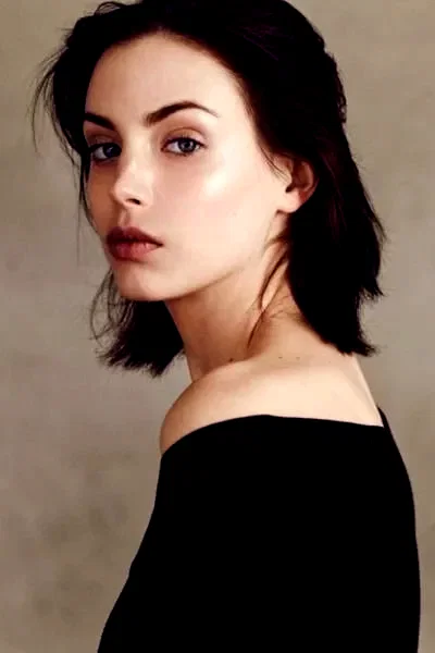  Maya Coline