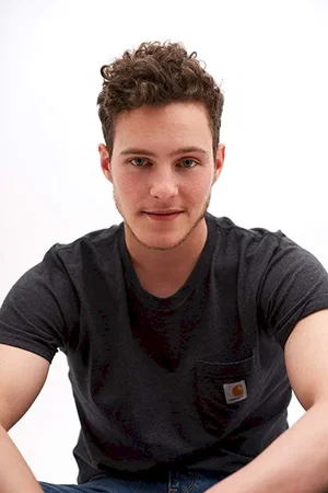  Guillaume Arnault photo