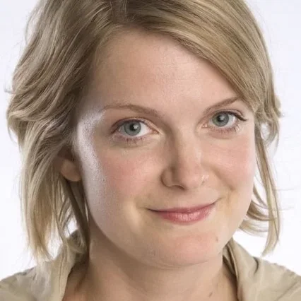 Geneviève Dulude-De Celles