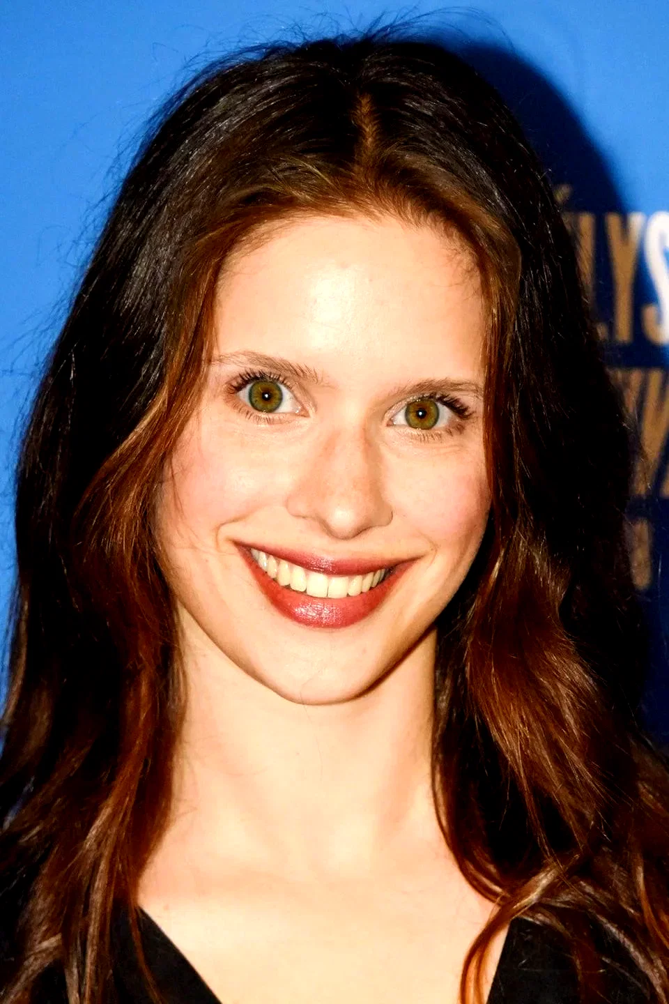  Daphne Patakia