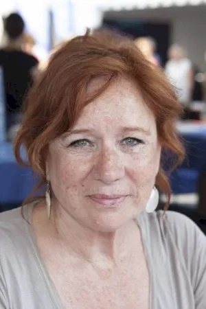  Eva Darlan