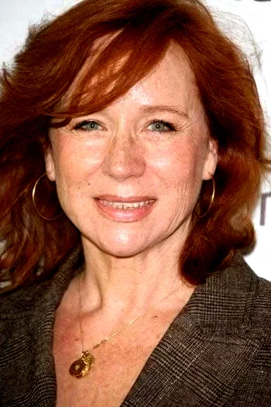  Eva Darlan