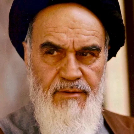  Ruhollah Khomeini