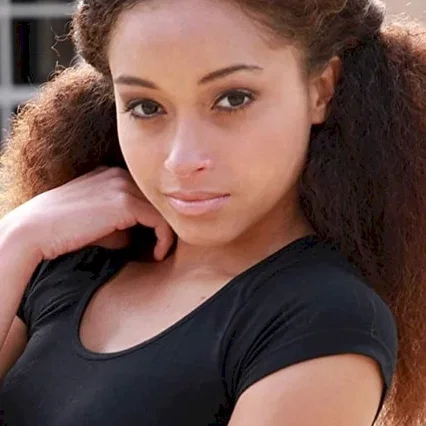  Shannon Destiny Ryan