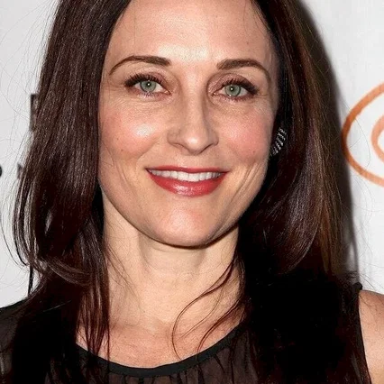  Courtenay Taylor