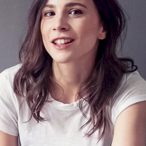 Photo star : Aylin Tezel