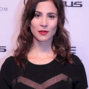 Photo star : Aylin Tezel