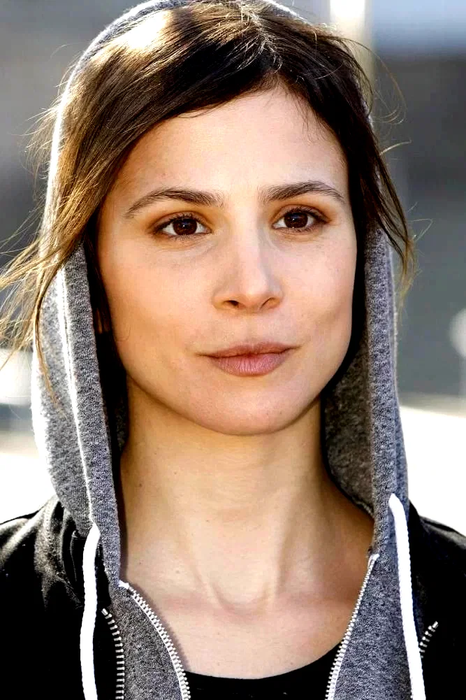 Aylin Tezel